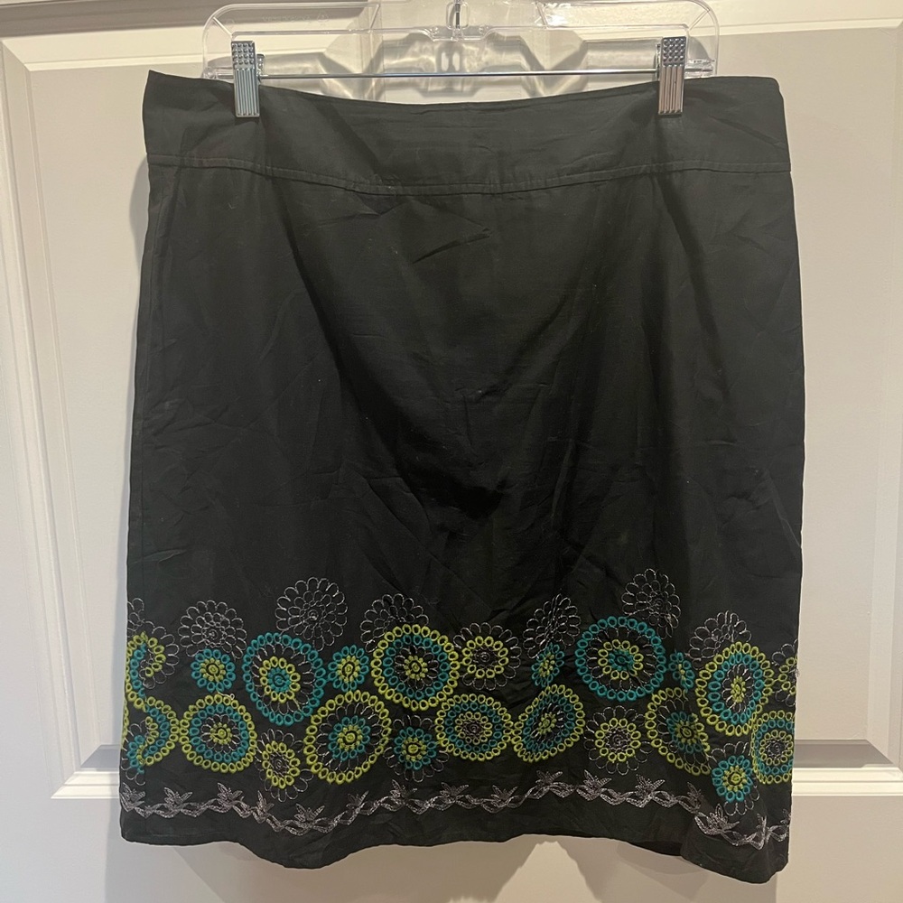 Axcess by Liz Claiborne Navy Blue Skirt Size 12
